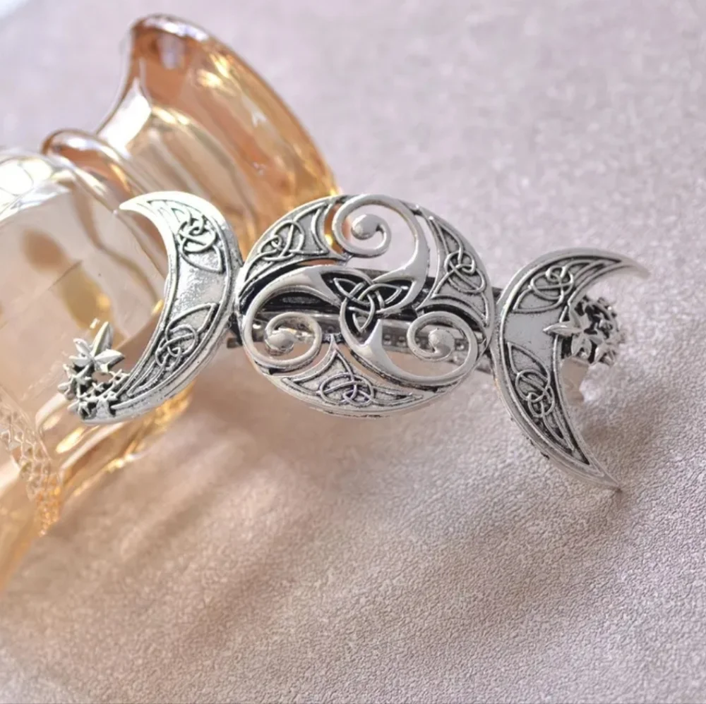Celtic Triquetra Hair Clip